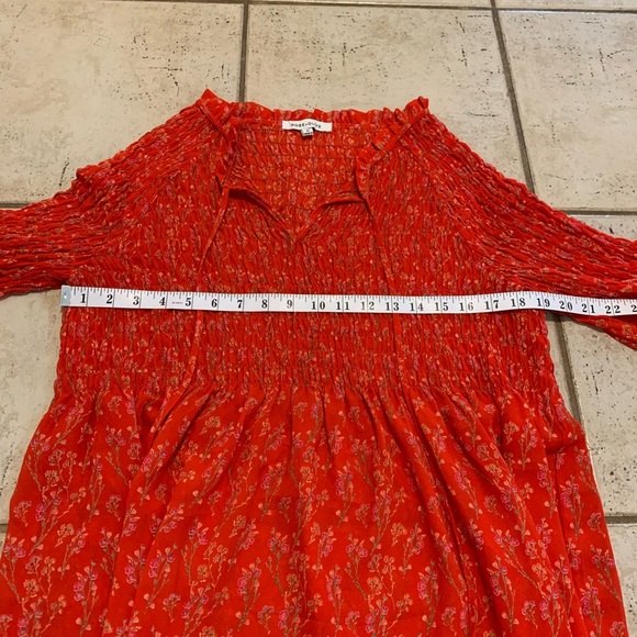 Rose + Olive Red Floral Smocked Blouse - Size XL - Picture 3 of 5
